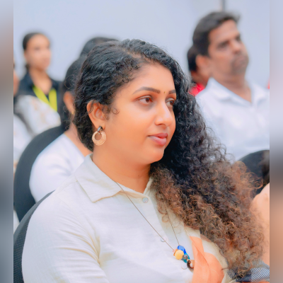 H K Dinithi Sandakelum